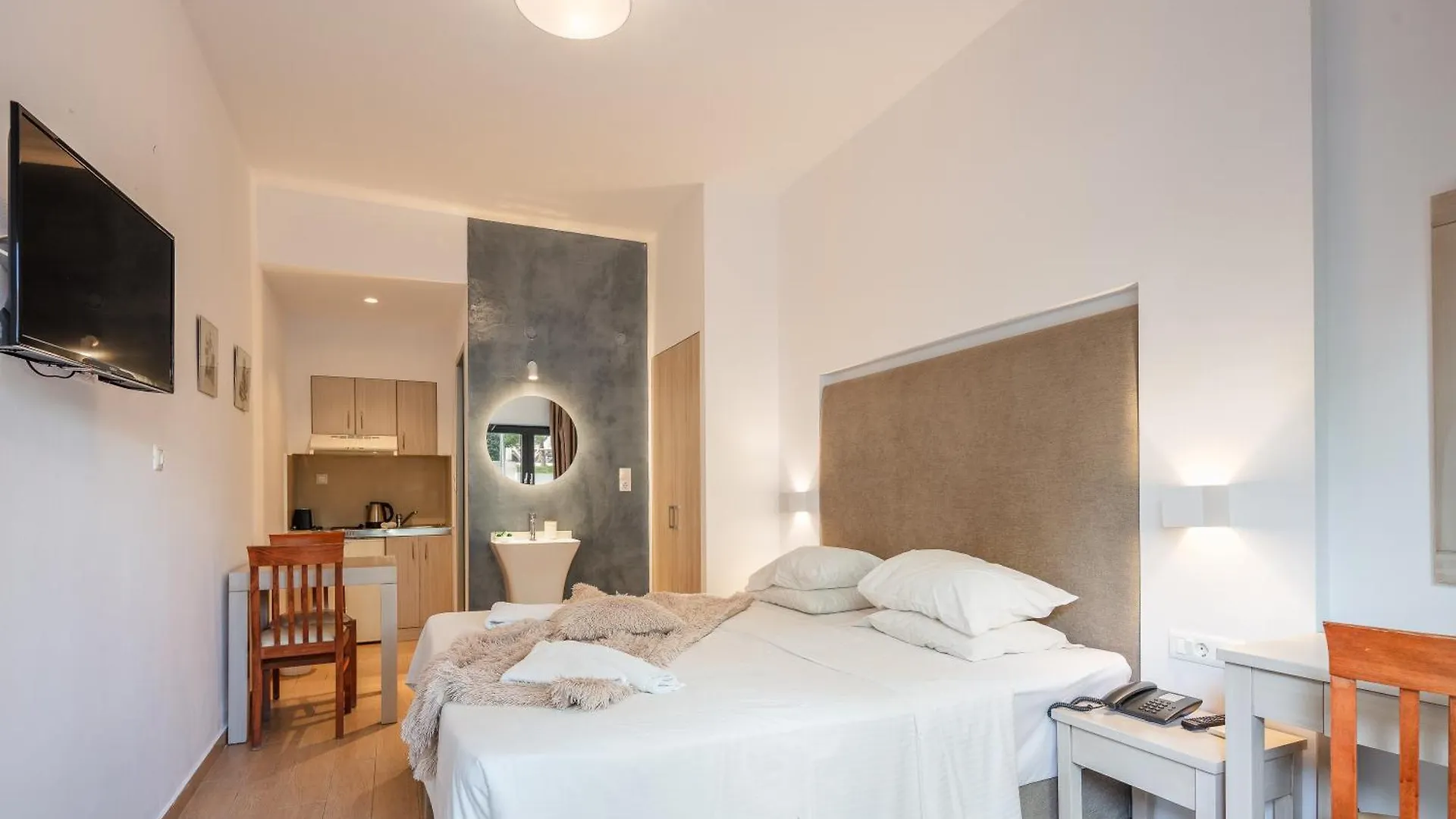 Lägenhetshotell Golden Bay Boutique Hotel & Bungalows Kokkini Hani